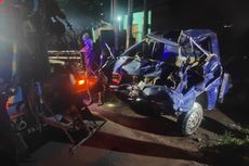Mogok di Pelintasan, Pikap di Kediri Ditabrak KA Rapih Doho, Empat Terluka