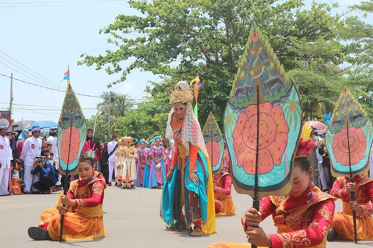 Para penari Ronggeng Gunung.