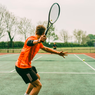 Manfaat Rutin Olahraga Tenis Bagi Anak dan Orang Dewasa
