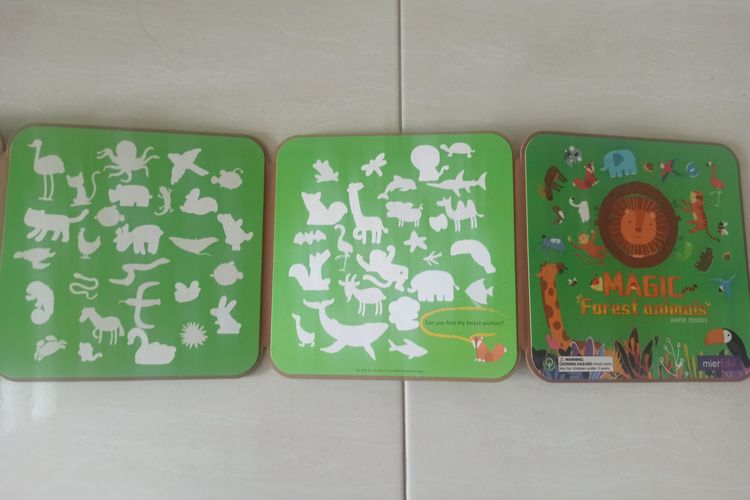 Magic Water Mainan Doodle Book edisi forest animals merek Mierdu dari Toys Kingdom.
