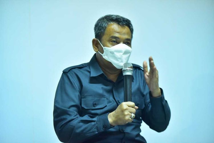 Kepala Dinas Pendidikan Kota Surabaya Supomo