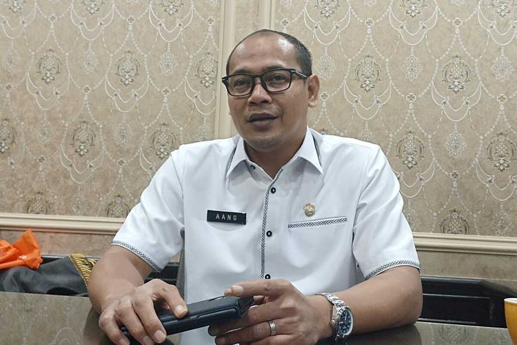 Kepala Bapenda Karawang Asep Aang Rahmatullah