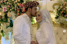 Alasan Ely Sugigi Beli 2 Rumah Bareng Suami di Bandung