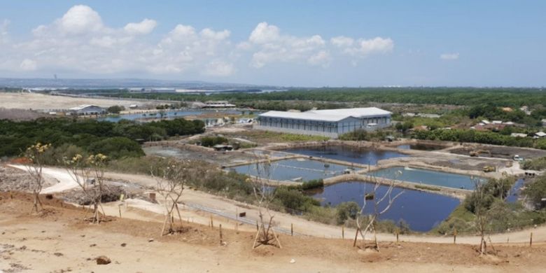 Tempat Pembuangan Akhir (TPA) Regional Sarbagita Suwung di Kelurahan Pedungan, Kabupaten Denpasar Selatan, Bali.