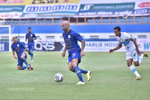 Bruno Silva Puji Kualitas Lini Belakang Arema FC