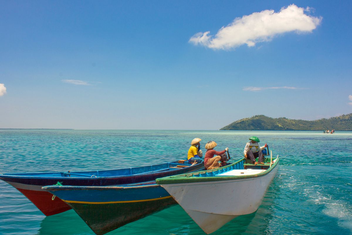 Mengenal Pulau Nain di Sulawesi Utara: Daya Tarik, Suku Bajo, dan Rute