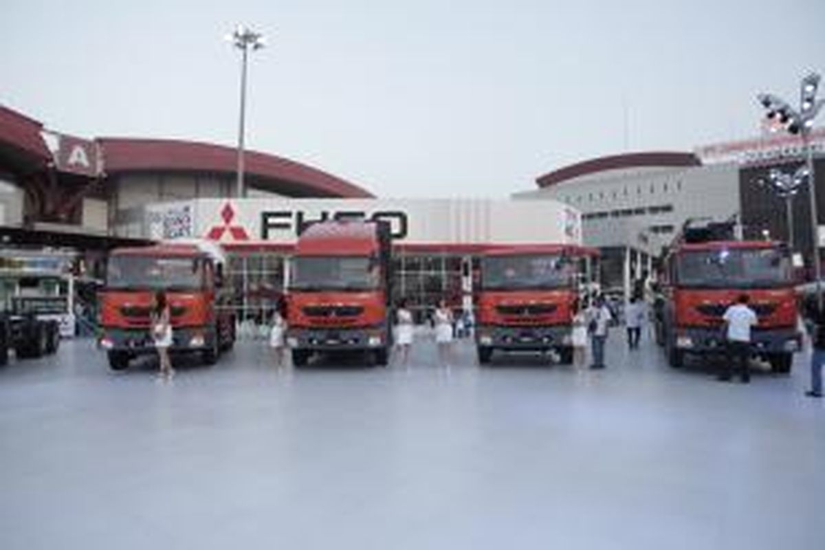 Truk Fuso di IIMS 2014