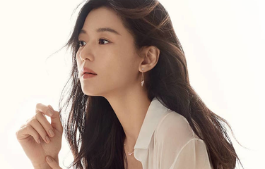 Aktris asal Korea Selaan Jun Ji Hyun