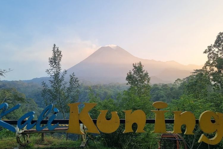 Kenapa Indonesia Punya 127 Gunung Api Aktif?