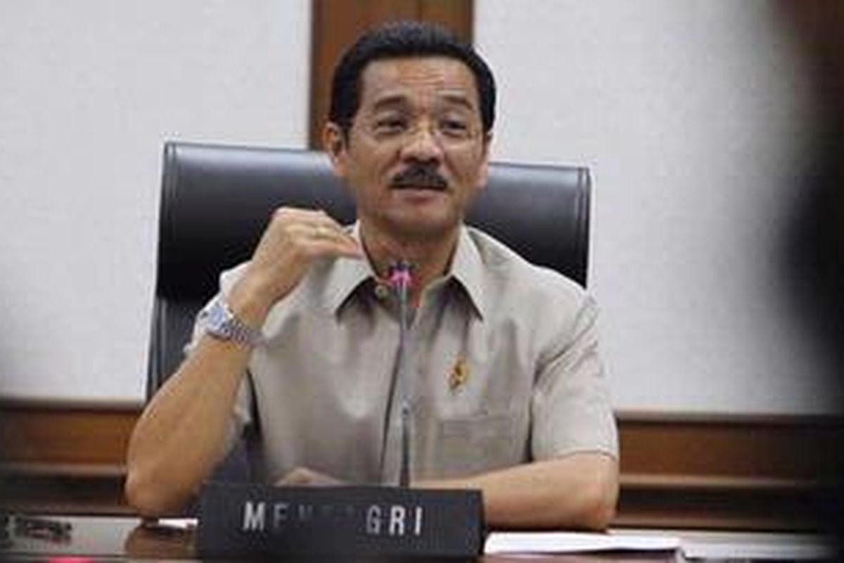 Menteri Dalam Negeri Gamawan Fauzi
