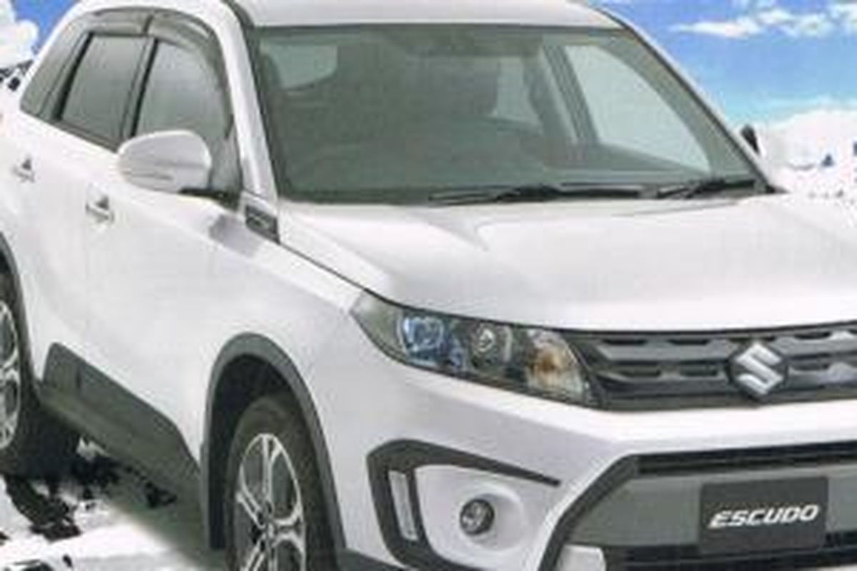 Suzuki Escudo atau Vitara model terbaru.