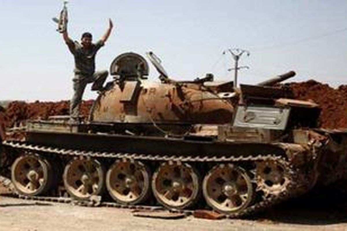 Rezim Bashar al-Assad menujuk perdana menteri, saat pertempuran di Aleppo terus terjadi.