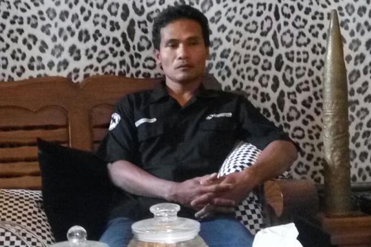 Agus Marshal, mantan terpasang teroris. Ia memiliki anggota hingga 170 orang dan terlibat dalam jaringan Aceh di pelatihan militer di Janto, Aceh Besar. 