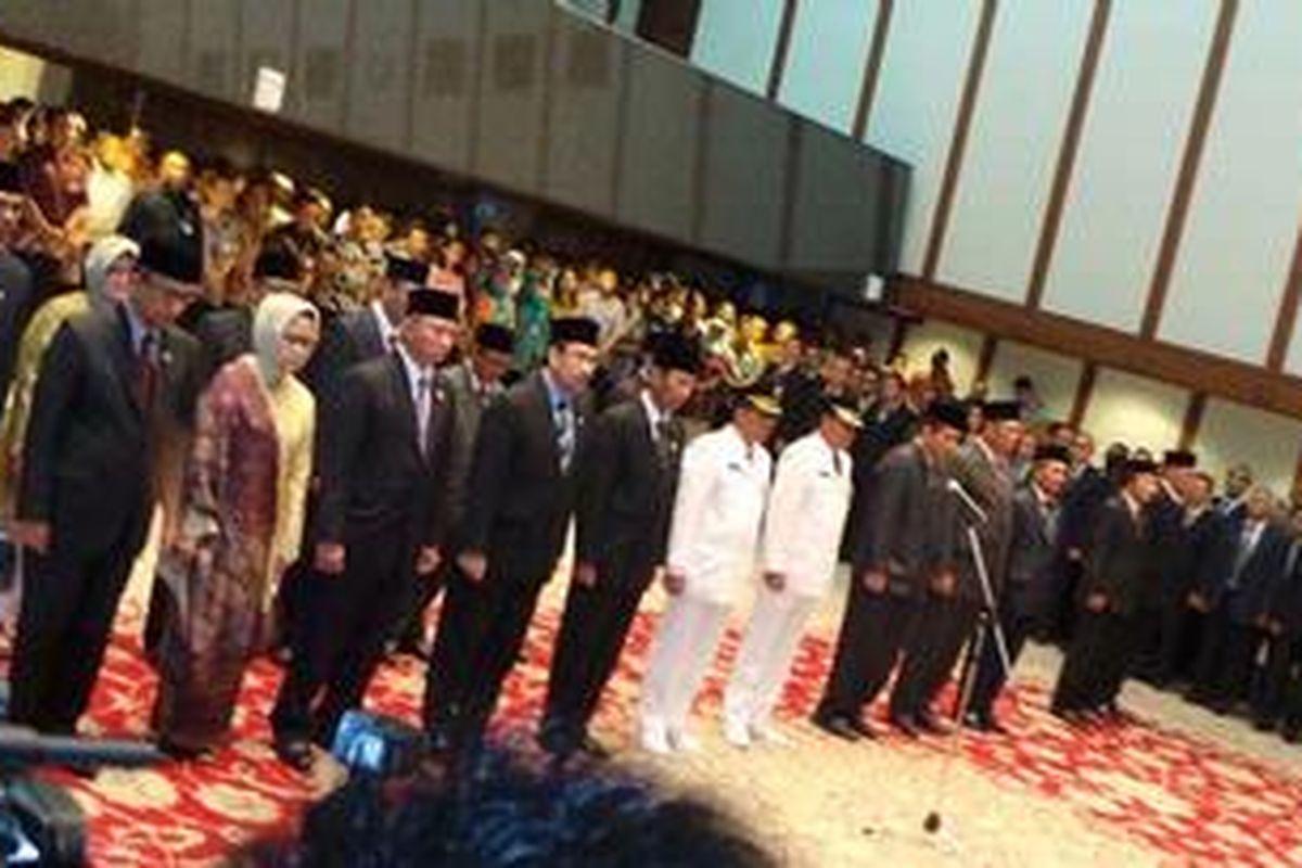 Gubernur DKI Jakarta Joko Widodo melantik 20 pejabat di lingkungan pemerintah Provinsi DKI Jakarta di Balaikota Jakarta, Kamis (14/2/2013).
