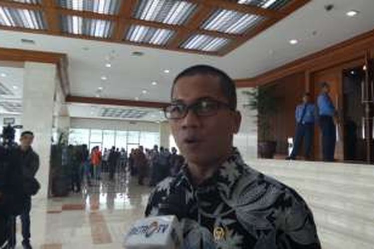 Sekretaris Fraksi Partai Amanat Nasional, Yandri Susanto di Kompleks Parlemen, Senayan, Jakarta, Jumat (20/5/2016)
