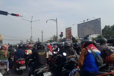 Pemudik dengan Sepeda Motor Mulai Padati Pantura Karawang