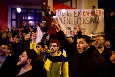 Aksi Bakar Salinan Al Quran Warnai Demo Anti-Turkiye di Stockholm Swedia