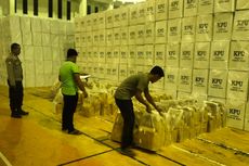 Kantor Camat di Rokan Hilir Banjir, Logistik Pemilu Dibawa ke GOR