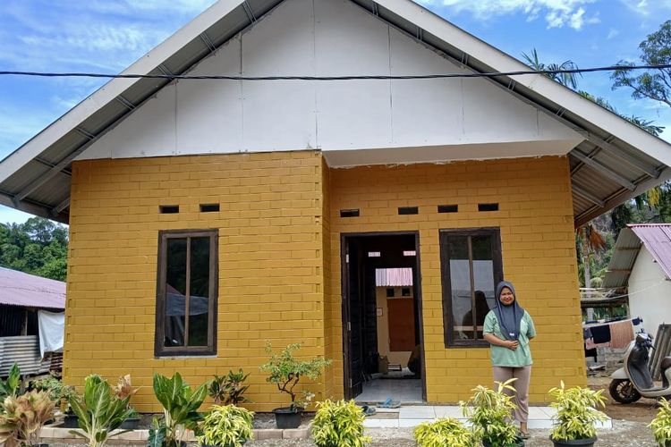 Tak Membuat Kue Lebaran, Kisah Lisa Pilih Fokus Bertahan dengan  Menyelesaikan Huntap Kapalo Koto