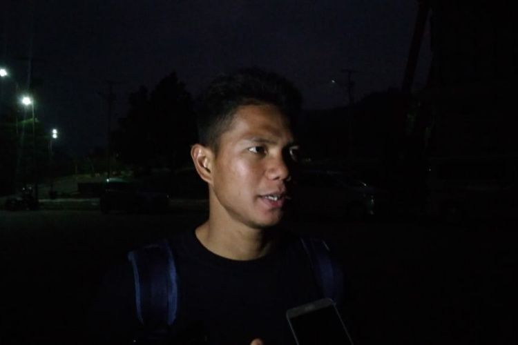 Bek Persib Bandung, Achmad Jufriyanto.