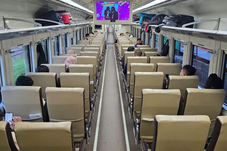Viral Video Masak di Kereta, KAI Ingatkan Stop Kontak Bukan untuk Peralatan Berat
