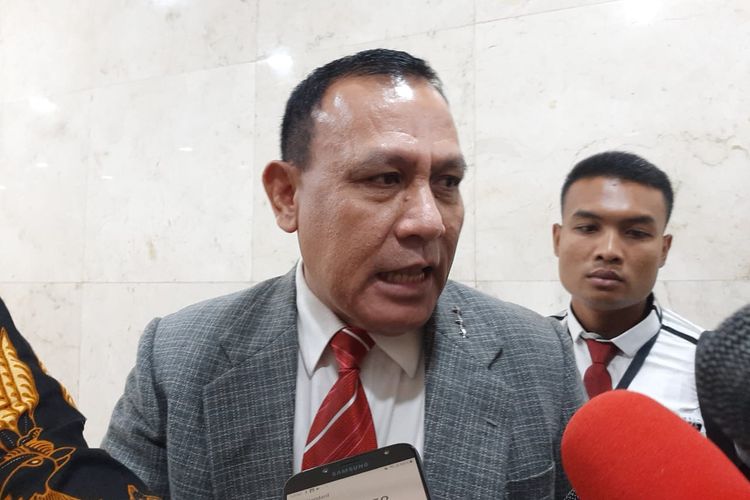 Ketua Komisi Pemberantasan Korupsi (KPK) Firli Bahuri di Kompleks Parlemen, Senayan, Jakarta, Senin (27/1/2020).