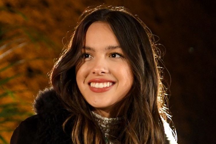 Penyanyi Olivia Rodrigo menjadi pembicara di acara Teen Vogue Summit 2021 di Goya Studios. Los Angeles, California pada 4 Desember 2021 in Los Angeles, California.  