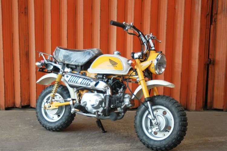 Honda Monkey Z50