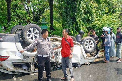 Hantam Pembatas Jalan, Pajero di Pamekasan Terguling, Pengemudi Meninggal