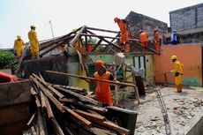 CSR Program Bedah Rumah Berbentuk Bahan Material Bangunan