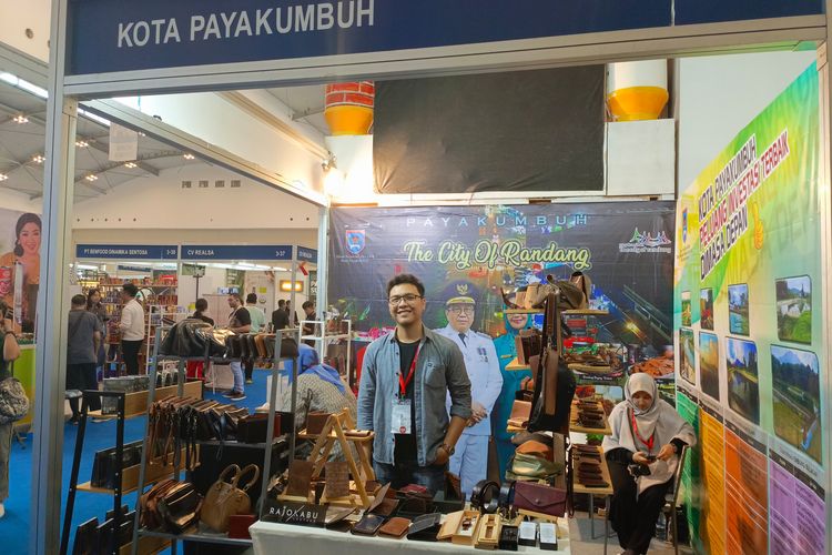 Triswendo, Owner Rajokabu pada event Trade Expo Indonesia (TEI) 2023 Di ICE BSD pada Kamis (19/10/2023).