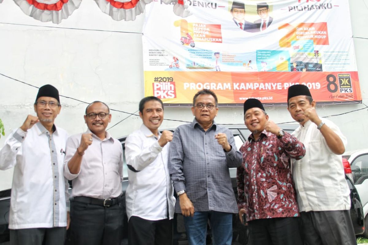 Partai Keadilan Sejahtera (PKS) DKI Jakarta bertemu dengan Partai Gerindra DKI Jakarta membahas mekanisme pemilihan wakil gubernur DKI Jakarta, Senin (21/1/2019).