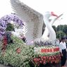 100 Kendaraan Hias Meriahkan Batu Art Flower Carnival di Kota Batu