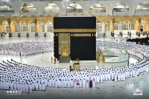 Serba-serbi Ramadhan: Masjidil Haram Bagikan 40 Juta Liter Air Zamzam Gratis, Gunakan AI Sambut Jemaah