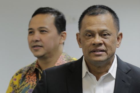 TB Hasanuddin: Pemberian Bintang Mahaputera untuk Gatot Nurmantyo Dinilai Tidak Dilakukan pada Waktu Biasa