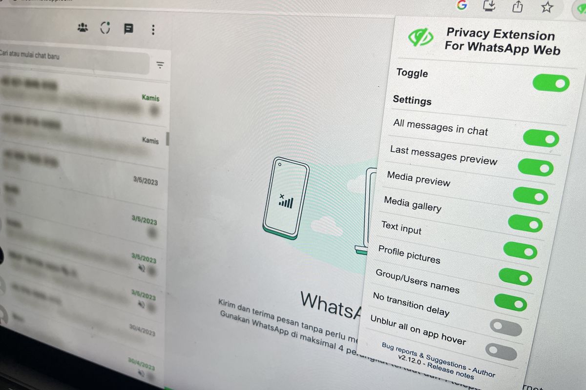 Cara blur WhatsApp Web.