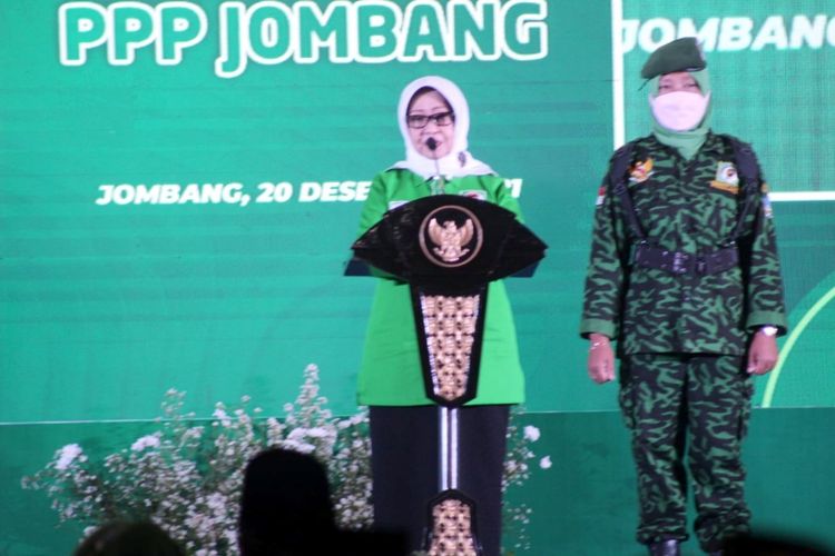 Bupati Jombang Mundjidah Wahab, saat menghadiri Musyawarah Cabang Partai Persatuan Pembangunan (PPP) Kabupaten Jombang, Jawa Timur, Senin (20/12/2021).