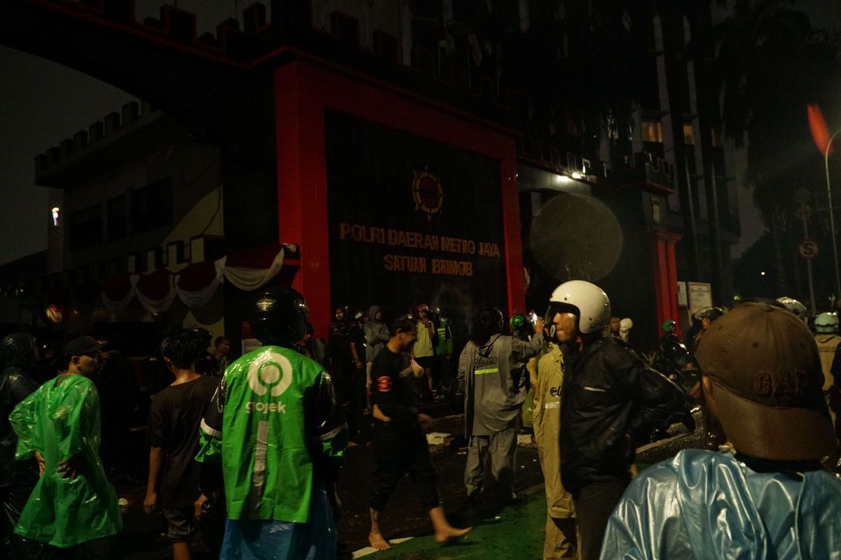 Demo 29 Agustus 2025: Ojol Tewas Dilindas Rantis, Mahasiswa Siap Turun ...