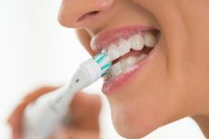 Awas… Jangan Salah Cara Menyikat Gigi! 