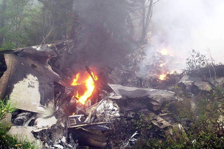 Kecelakaan pesawat Air China 129 di Busan, Korea Selatan pada 15 April 2002 lalu.