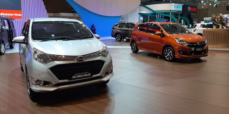 Produsen mobil LCGC tawarkan diskon menarik selama Telkomsel IIMS 2019.