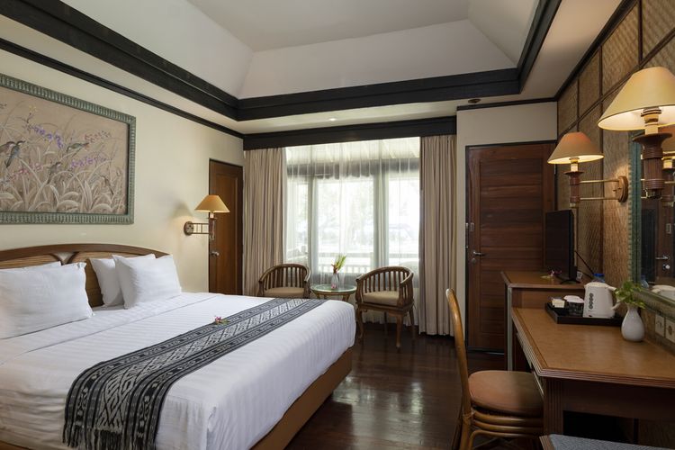 Mulai dari Bali hingga NTT, hotel atau akomodasi ramah lingkungan ini menawarkan pengalaman staycation nyaman dengan konsep berkelanjutan. Salah satunya Merumatta Senggigi Lombok.