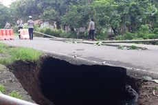 Jembatan Sikka Flores Timur Hampir Putus, Kendaraan 5 Ton Dilarang Melintas