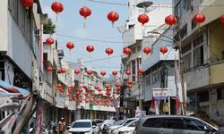 Meriahkan Imlek, Warga Semarang Percantik Kawasan Pecinan dengan Lampion hingga Mural
