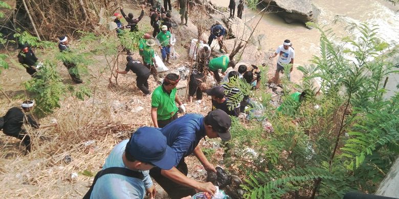 Interaksi Yang Terjadi Antara Manusia Dan Lingkungan Alamnya Halaman All Kompas Com