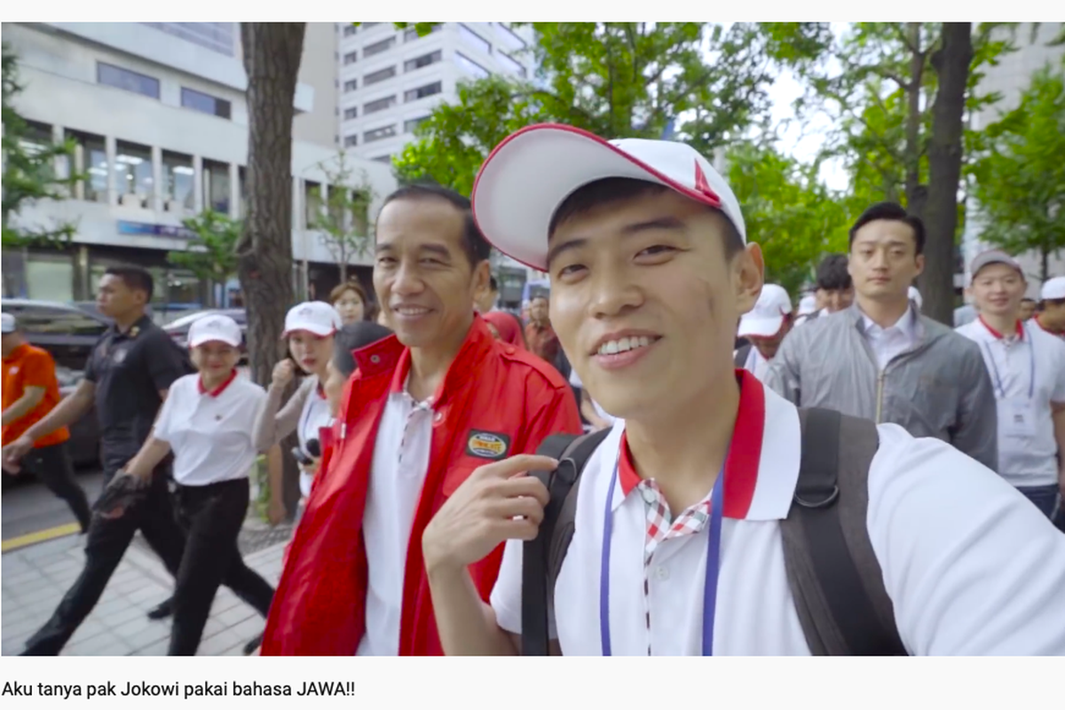 Pemilik kanal YouTube Korea Reomit, Jang Hansol, mendapat kesempatan berbincang dengan Presiden Joko Widodo yang sedang berkunjung ke Seoul, Korea Selatan.