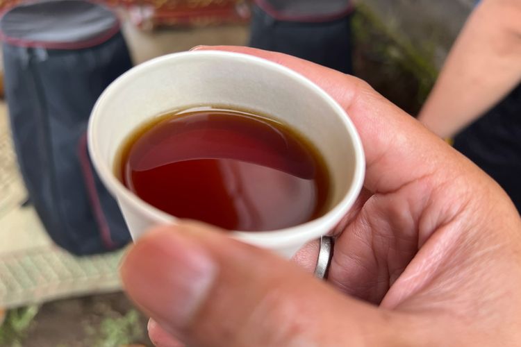 A small cup of Merapi Gumuk Coffee.