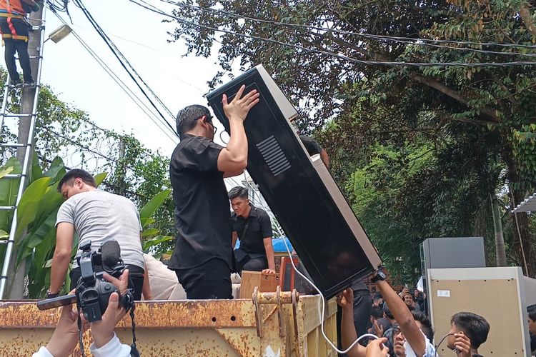 Sidak Lapas Cibinong, Komisi XIII DPR Perintahkan Klaster Mewah Dikosongkan dan Dibongkar