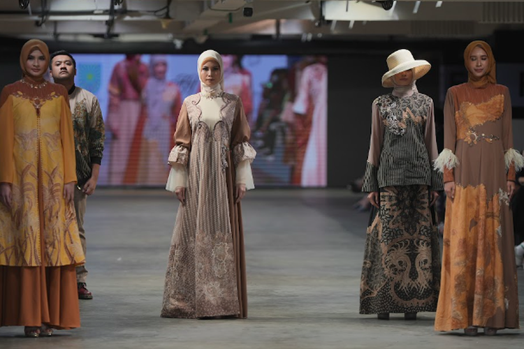 Koleksi busana Lia Afif di JF3 Fashion Festival 2023