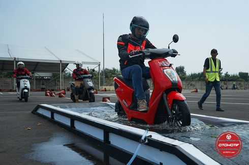 AHM Siapkan Kurikulum Pelatihan Berkendara Motor Listrik